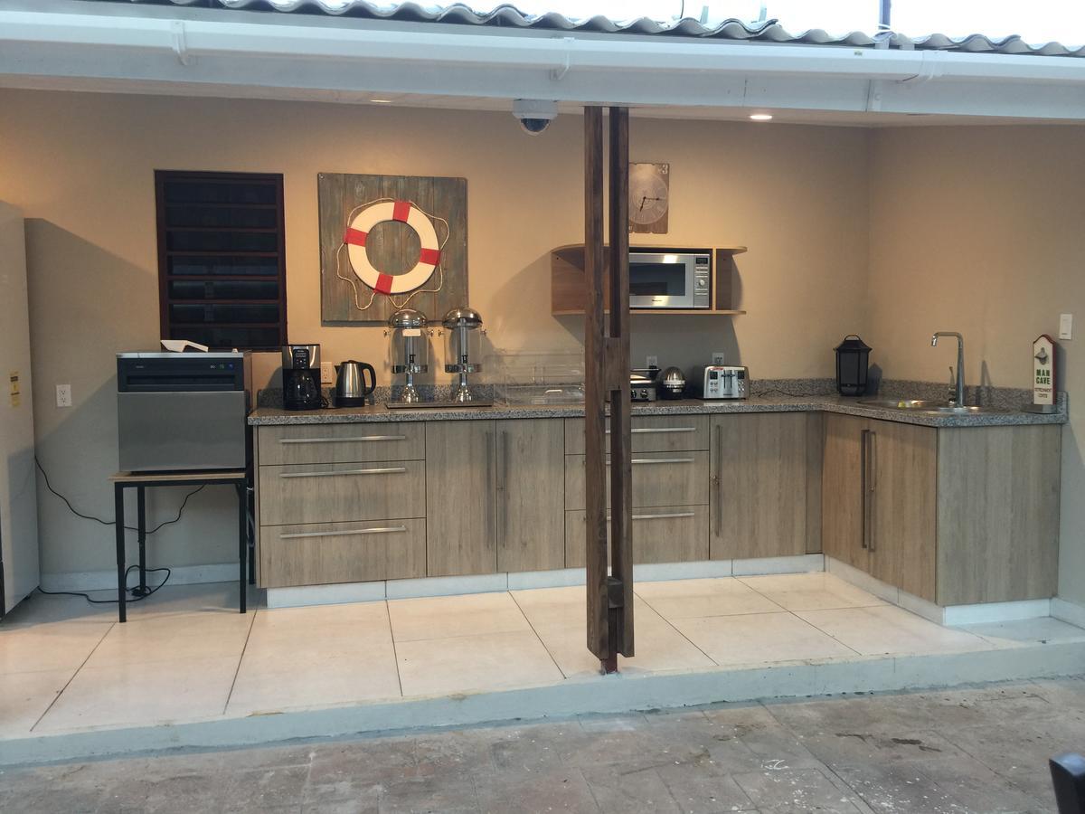 يلمستاد The Pier Beach Inn & Suites المظهر الخارجي الصورة